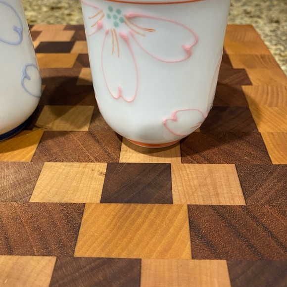 Japanese Arita Yunomi Cylindrical Handless Floral Blue /Pink Ceramic Tea Cup Set - Picture 5 of 10